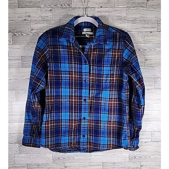LL Bean Women XS Scotch Blue Plaid Flannel Shirt Relaxed Fit Long Sleeve Button - Picture 1 of 7